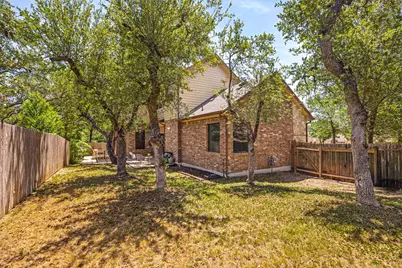 6916 Barstow Court, Austin, TX 78749 - Photo 39