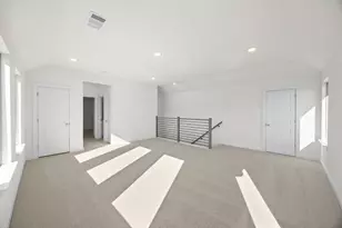 112 Divisadero Dr, Hutto, TX 78634 - Photo 25