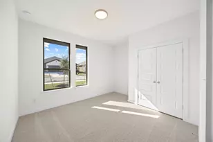 112 Divisadero Dr, Hutto, TX 78634 - Photo 5