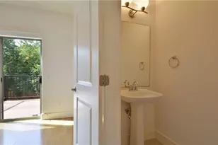 13420 Lyndhurst St, Austin, TX 78729 - Photo 11