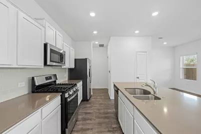 15216 Spruce Frost Cove #B, Del Valle, TX 78617 - Photo 5