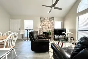 2902 Cole St, Austin, TX 78705 - Photo 3