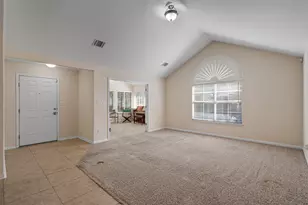 30 Wildwood Dr, Georgetown, TX 78633 - Photo 11