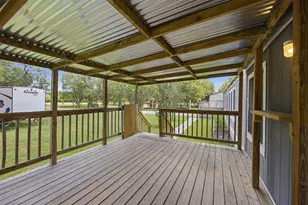 135 Side Saddle Dr, Cedar Creek, TX 78612 - Photo 11
