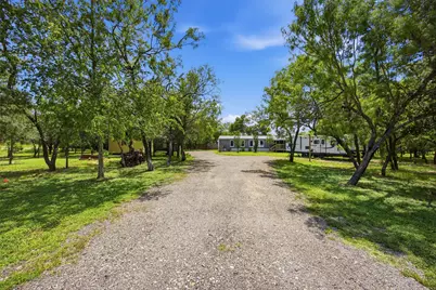 135 Side Saddle Drive, Cedar Creek, TX 78612 - Photo 27