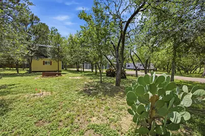 135 Side Saddle Drive, Cedar Creek, TX 78612 - Photo 9