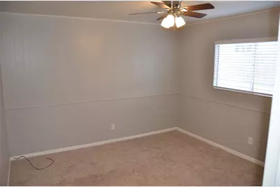 1209 Vance Street #10, Taylor, TX 76574 - Photo 15