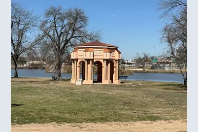 1209 Vance Street #14, Taylor, TX 76574 - Photo 33