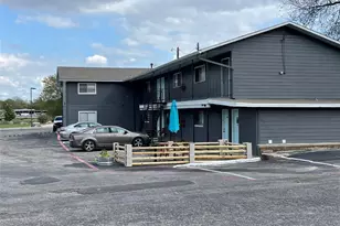 1209 Vance St, Taylor, TX 76574 - Photo 9