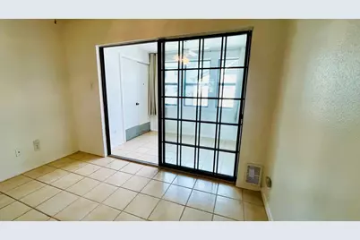 1510 W North Loop Boulevard #822, Austin, TX 78756 - Photo 7