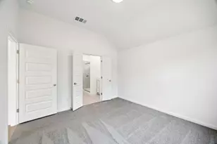 435 Lucky Ave, Elgin, TX 78621 - Photo 17