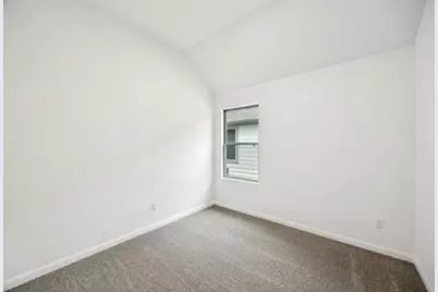 435 Lucky Avenue, Elgin, TX 78621 - Photo 23