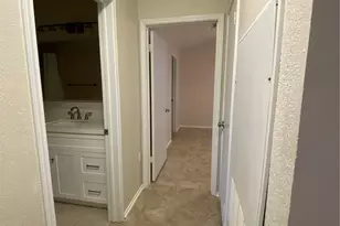 1202 Thorpe Ln, San Marcos, TX 78666 - Photo 15