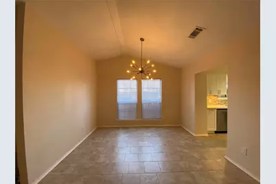 1202 Thorpe Lane #305, San Marcos, TX 78666 - Photo 7