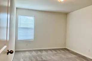109 Pronghorn St, Hutto, TX 78634 - Photo 15