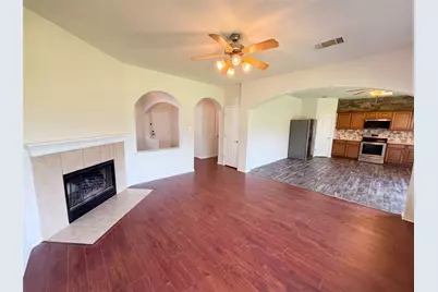 206 Almquist Street, Hutto, TX 78634 - Photo 3