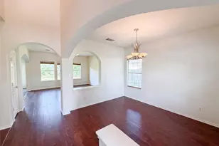 206 Almquist St, Hutto, TX 78634 - Photo 7
