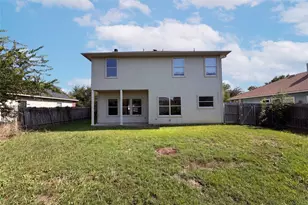206 Almquist St, Hutto, TX 78634 - Photo 5