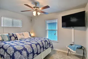 1809 Fisherman's Cove Rd, Port Aransas, TX 78373 - Photo 11