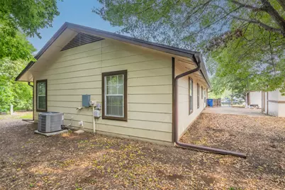 2520 Bitter Creek Drive, Austin, TX 78744 - Photo 25