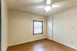 2520 Bitter Creek Dr, Austin, TX 78744 - Photo 17