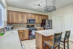 2215 Heritage Well Ln, Pflugerville, TX 78660 - Photo 13