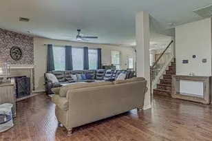 2215 Heritage Well Ln, Pflugerville, TX 78660 - Photo 9