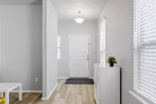 309 La Dera Dr, Liberty Hill, TX 78642 - Photo 7