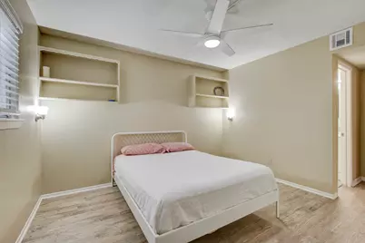 803 W 28th Street #103, Austin, TX 78705 - Photo 15