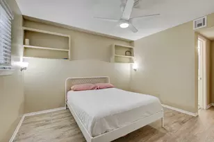 803 W 28th St, Austin, TX 78705 - Photo 15