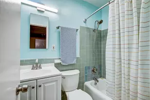 803 W 28th St, Austin, TX 78705 - Photo 17