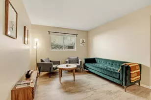 803 W 28th St, Austin, TX 78705 - Photo 1