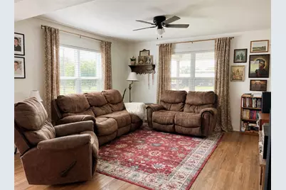 235 Park Lane, Fayetteville, TX 78940 - Photo 3