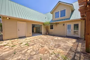 1761 Cottonwood Rd, Fischer, TX 78623 - Photo 5