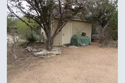 1761 Cottonwood Road, Fischer, TX 78623 - Photo 5