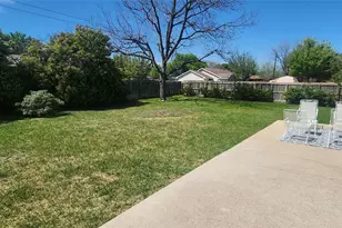 1306 Lawnmont Dr, Round Rock, TX 78664 - Photo 35