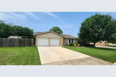 1306 Lawnmont Drive, Round Rock, TX 78664 - Photo 3
