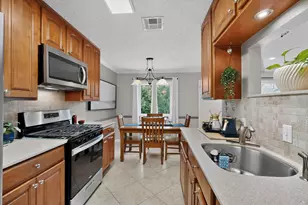 1306 Lawnmont Dr, Round Rock, TX 78664 - Photo 11