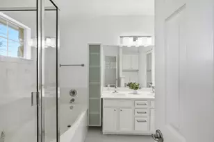 1900 Scofield Ridge Pkwy, Austin, TX 78727 - Photo 17