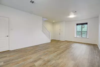 610 Gina Drive, Kyle, TX 78640 - Photo 9