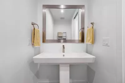 501 West Avenue #1005, Austin, TX 78701 - Photo 23