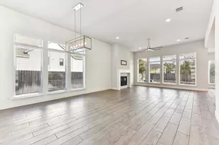 163 Kellogg Ln, Bastrop, TX 78602 - Photo 5