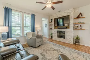 109 Sandbar Dr, San Marcos, TX 78666 - Photo 7