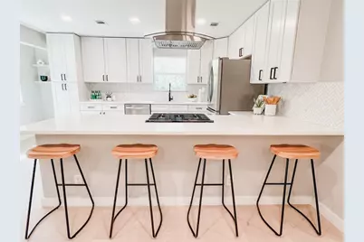 2007 Matthews Lane, Austin, TX 78745 - Photo 13