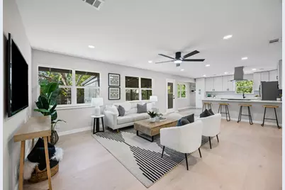 2007 Matthews Lane, Austin, TX 78745 - Photo 11