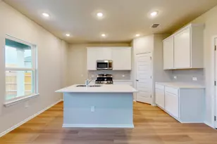 12012 Dillon Fls Dr, Austin, TX 78747 - Photo 9