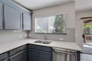 8001 Brienne Dr, Round Rock, TX 78681 - Photo 11
