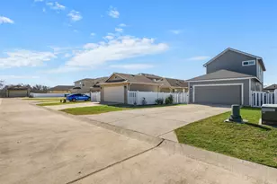 404 Cane River Rd, Pflugerville, TX 78660 - Photo 21