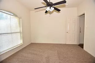 3305 Stonewall Dr, Round Rock, TX 78681 - Photo 11