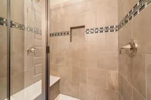 405 S Meadowlark St, Lakeway, TX 78734 - Photo 19